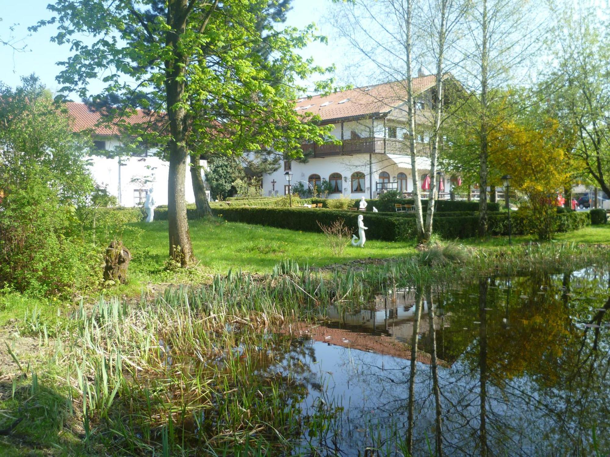 Gasthof-Hotel Hoehensteiger Rosenheim Exterior photo